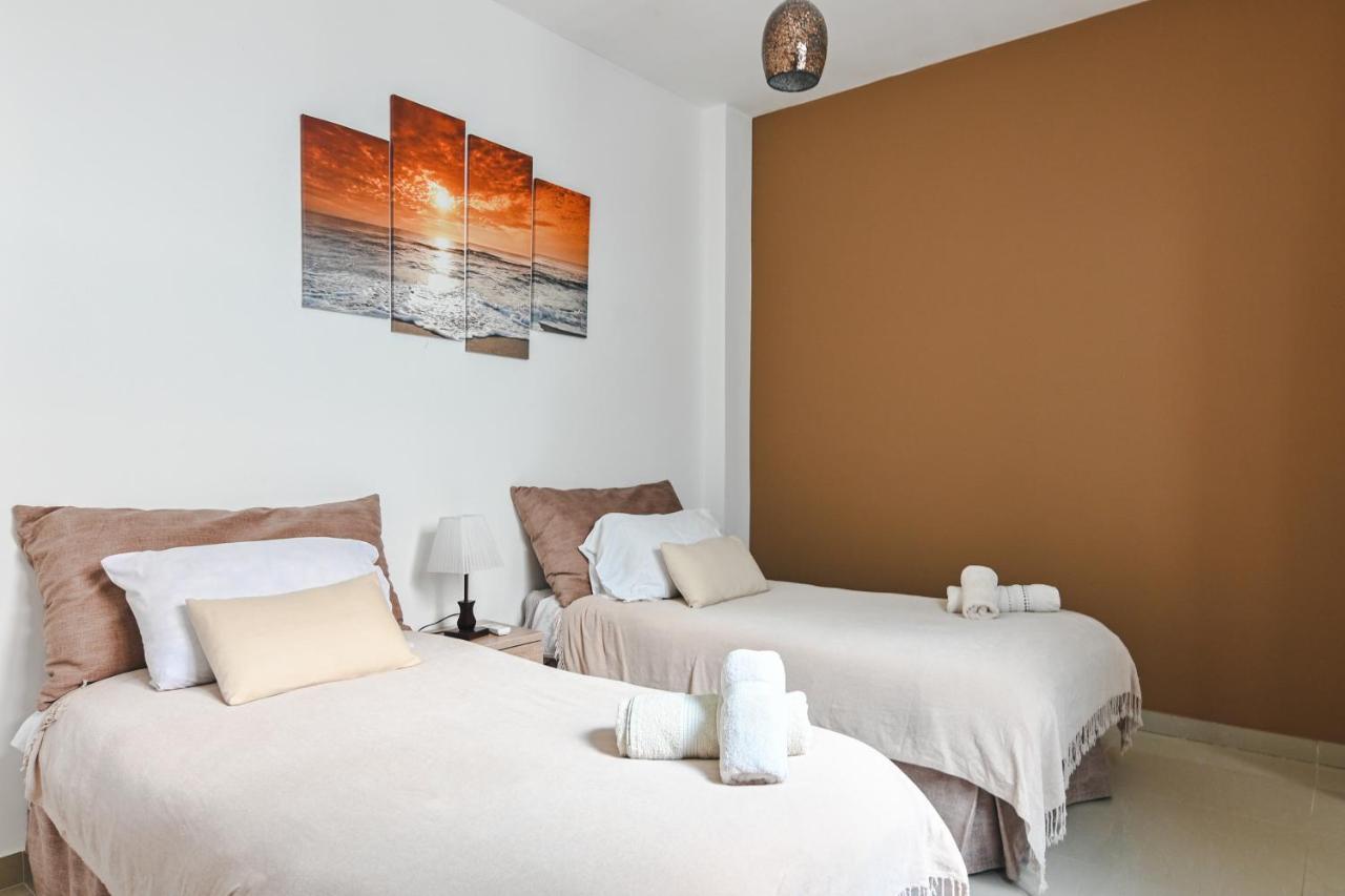 Anici Crt Penthouse 4 - With Private Rooftop Pool Victoria Exterior foto